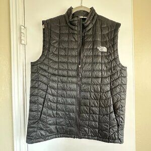 The North Face Lightweight Black Quilted Vest